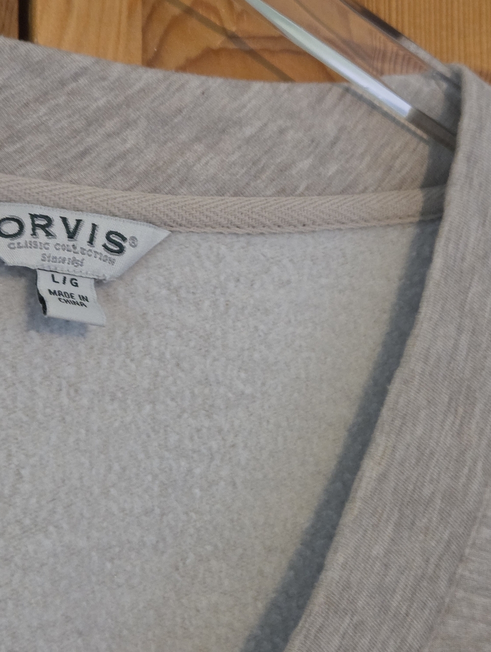 Orvis Women’s L‎ V-neck Sweatshirt Modal Long Sleeve Airport Chic - Picture 3 of 5